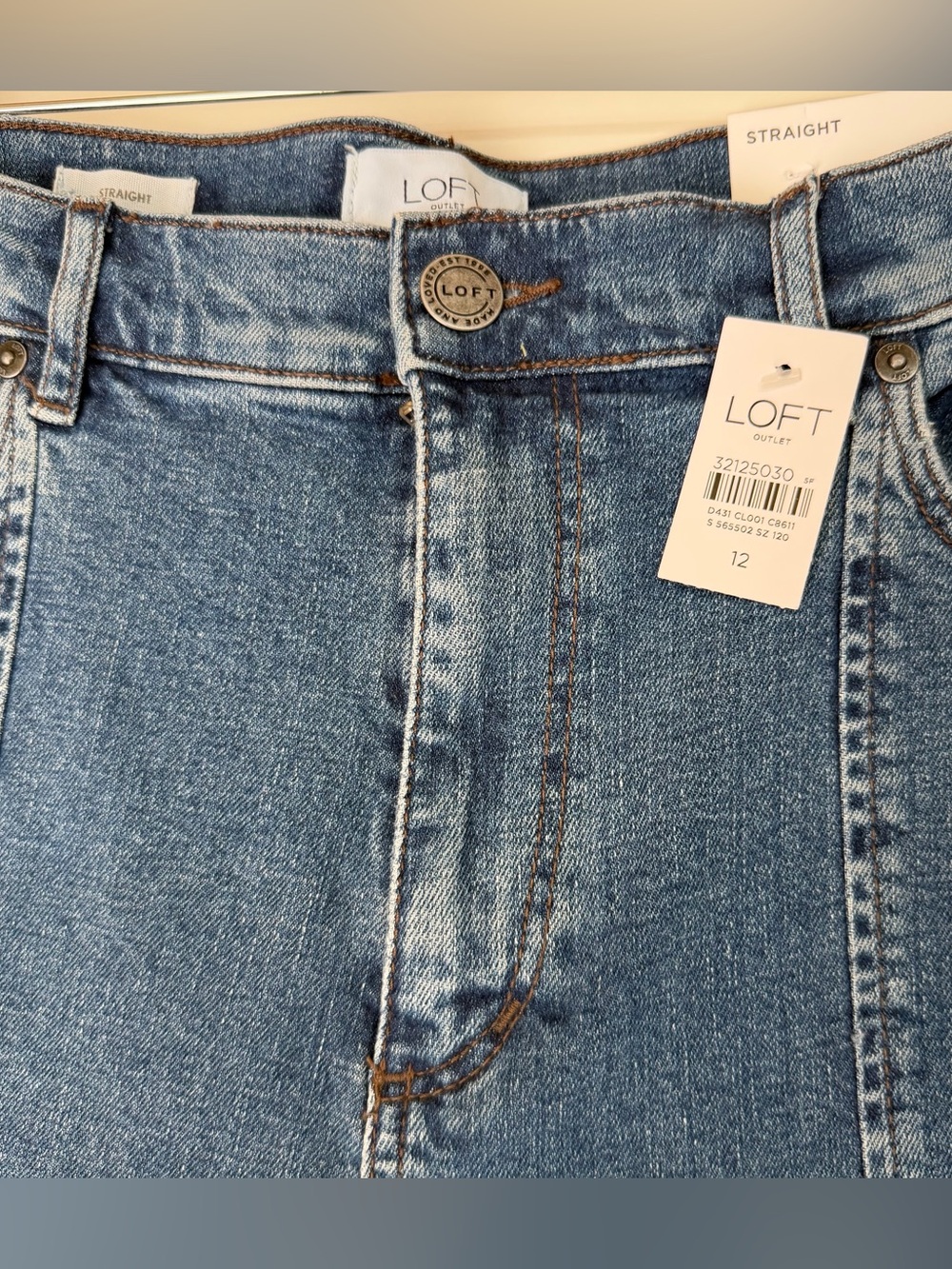 LOFT Mid-Rise Straight Leg Jeans - Dark Blue - Picture 4 of 9